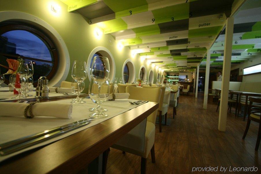 Hotel Rohan Boat Prague Restaurant photo