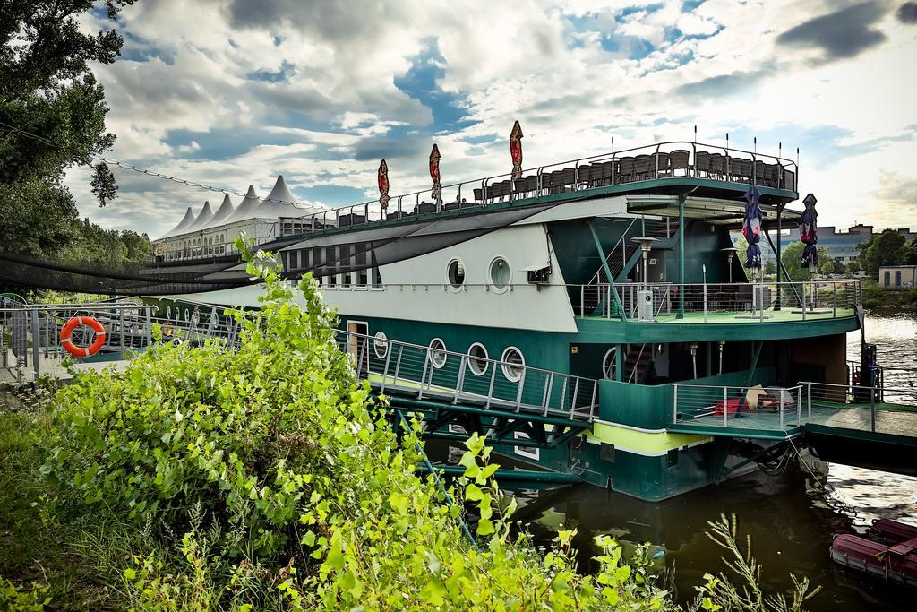 Hotel Rohan Boat Prague Extérieur photo